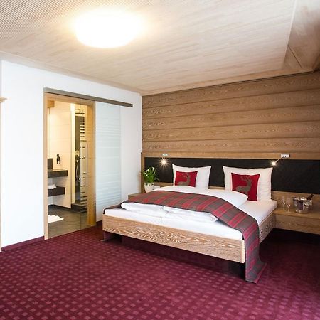 Hotel Kreuz Gaestehaus Und Lauchertbar Mit Terrasse Gammertingen Εξωτερικό φωτογραφία